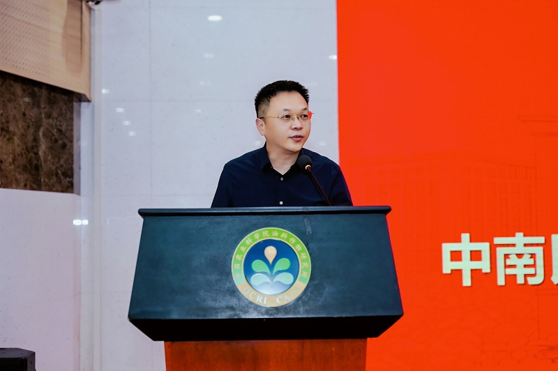 2800.jpg